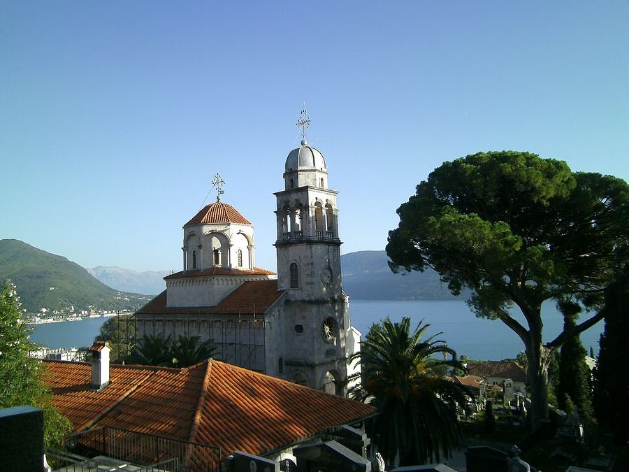 Manastir Savina